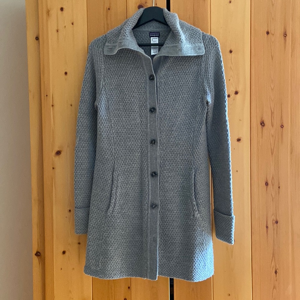 Patagonia merino wool button up long cardigan